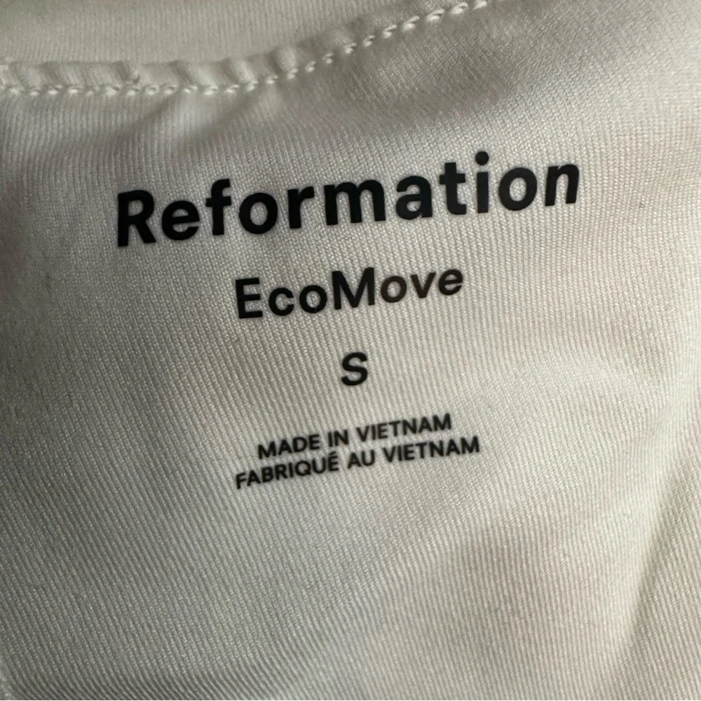 Reformation Ecomove Nina Skort - Picture 7 of 10